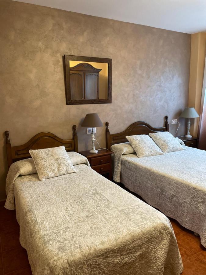 佩拉托拉达 Turisme Rural Ca L,Anguila旅馆 外观 照片